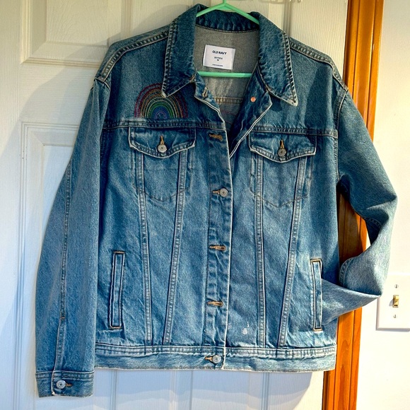 🏳️🌈 Wear your rainbows with pride, on both the back and the front! ♥️🧡💛💚💙💜🏳️🌈 - Picture 1 of 9